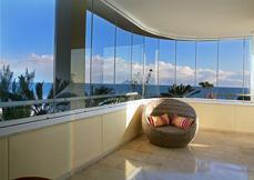 无框阳台窗案例